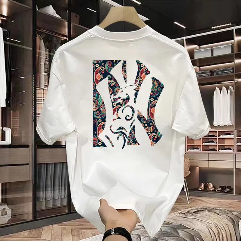 Streetwear Brand With Flowers - Camiseta de Algodão com Estampa de