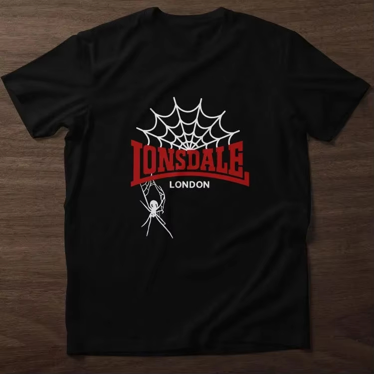Camiseta Clássica Britânica de - Streetwear Brand Graphic Designer avaliação e preço