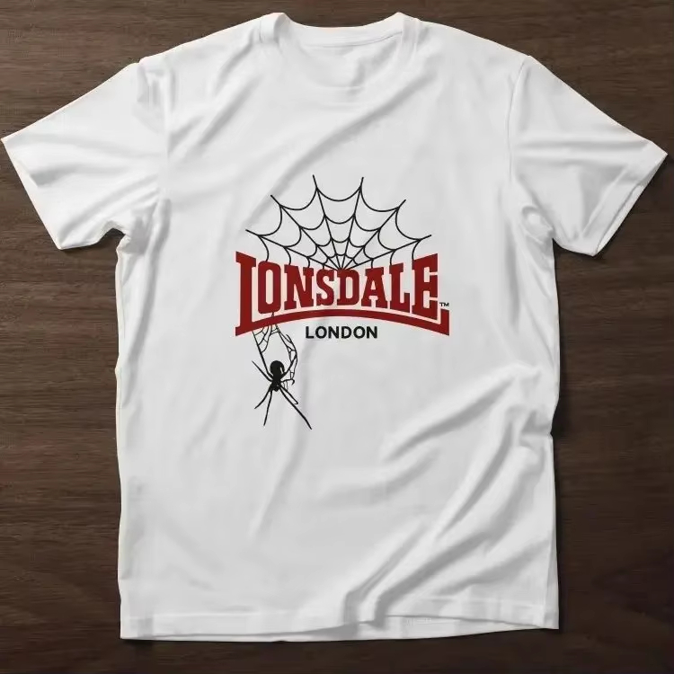 Camiseta Clássica Britânica de - Streetwear Brand Graphic Designer avaliação e preço